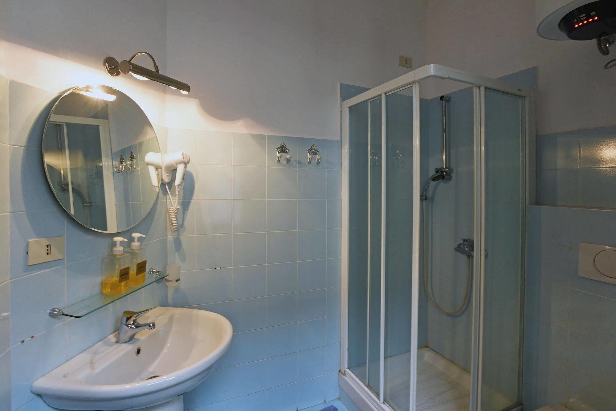 B&B Sant'Agostino Милано Екстериор снимка